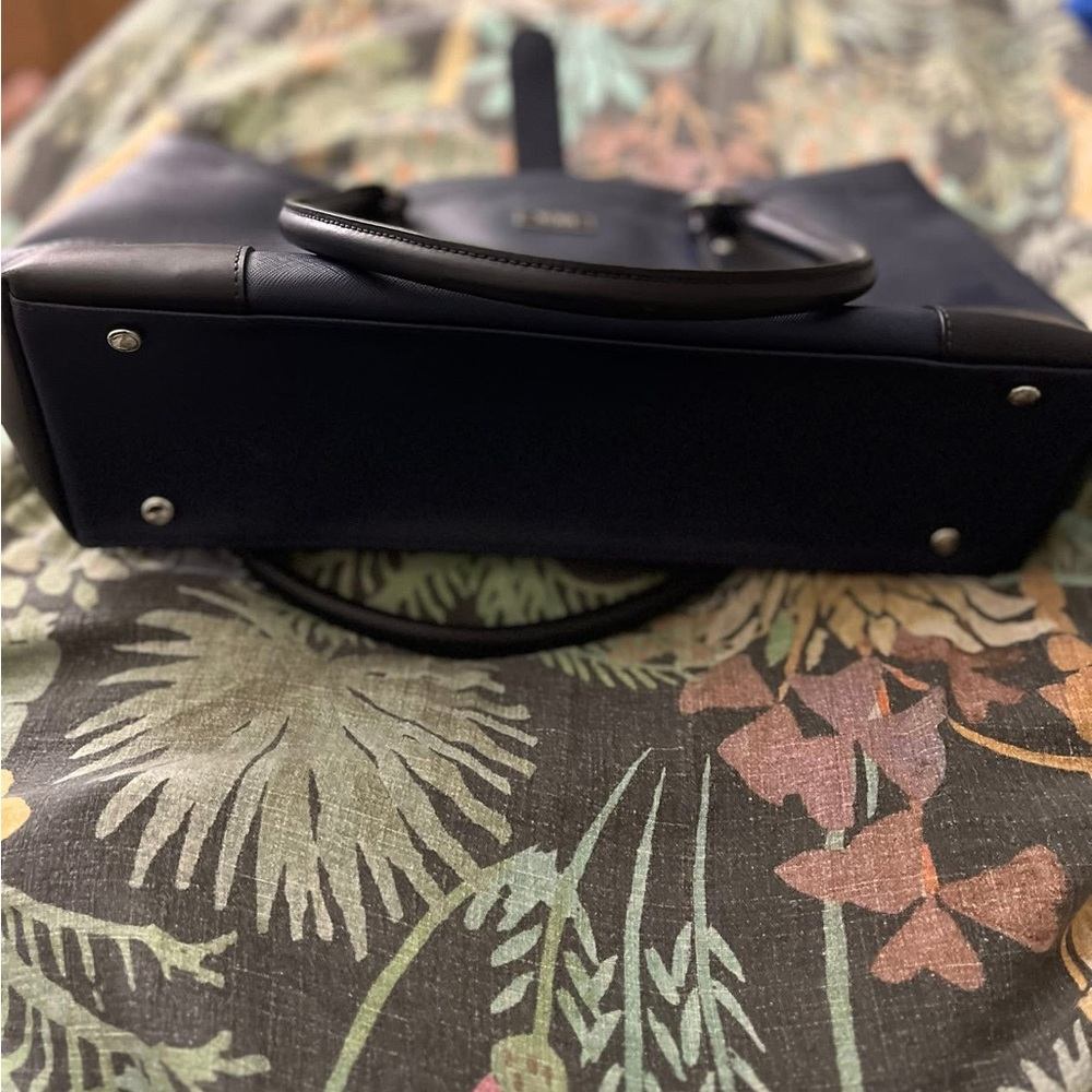 Tumi tote New without tag - Picture 7 of 11